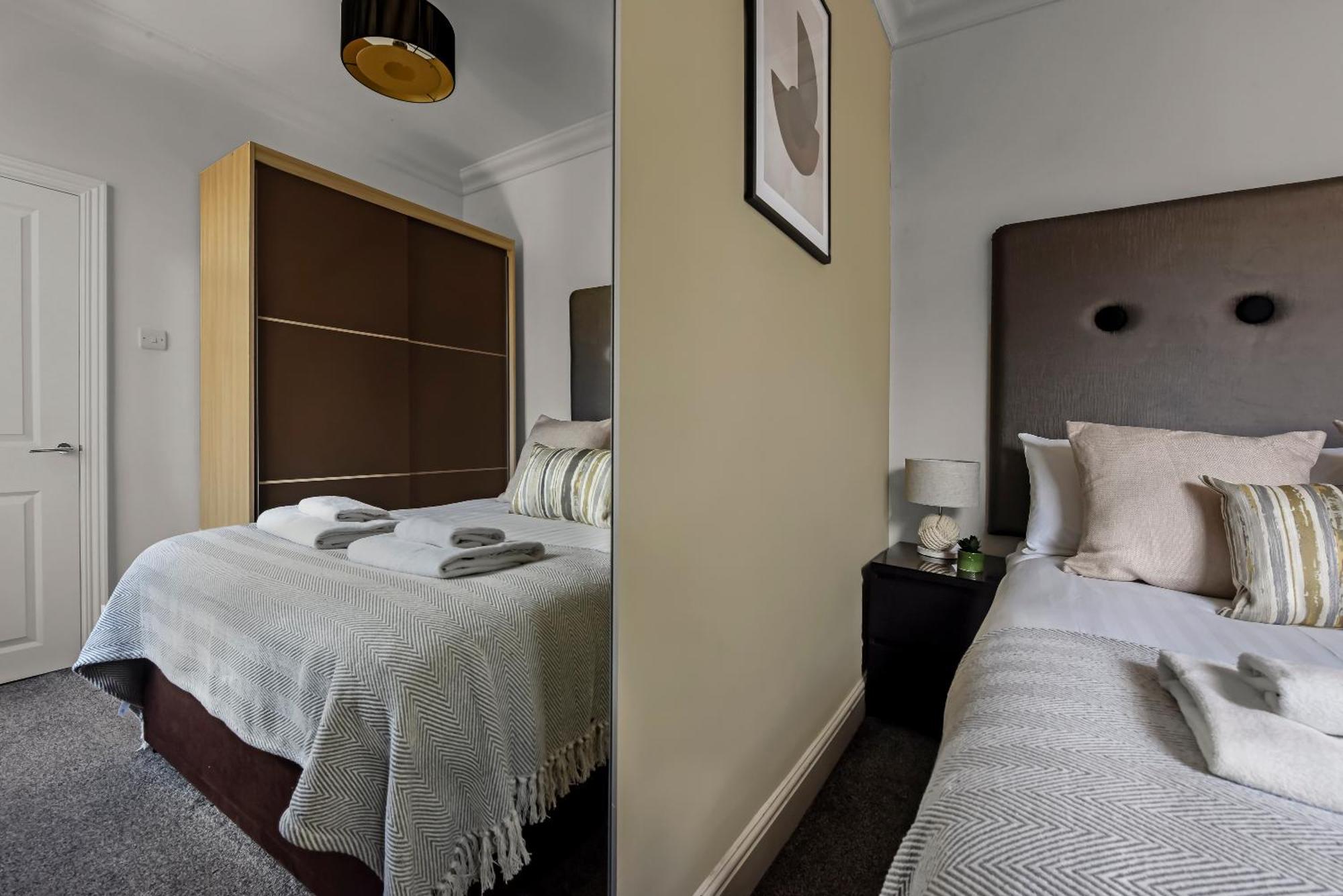 The West Kensington Collection Apartment Londra Exterior foto
