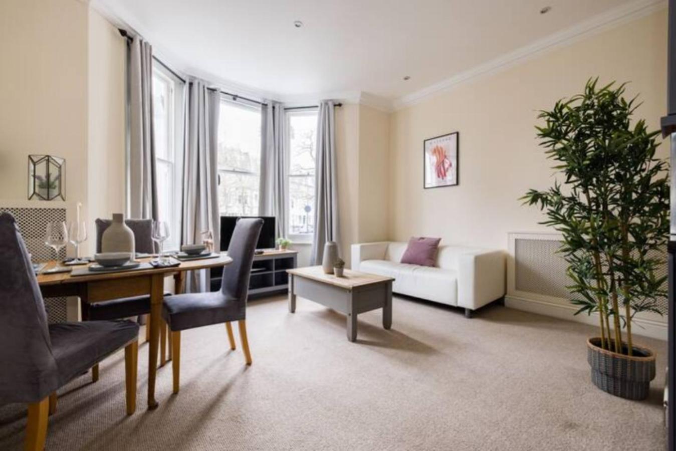The West Kensington Collection Apartment Londra Exterior foto