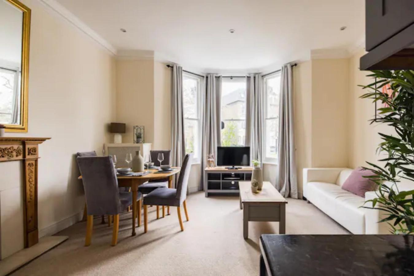 The West Kensington Collection Apartment Londra Exterior foto
